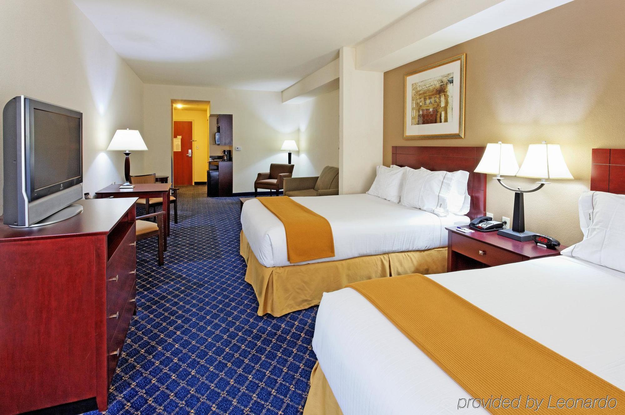 Holiday Inn Express & Suites Cookeville By Ihg Habitación foto