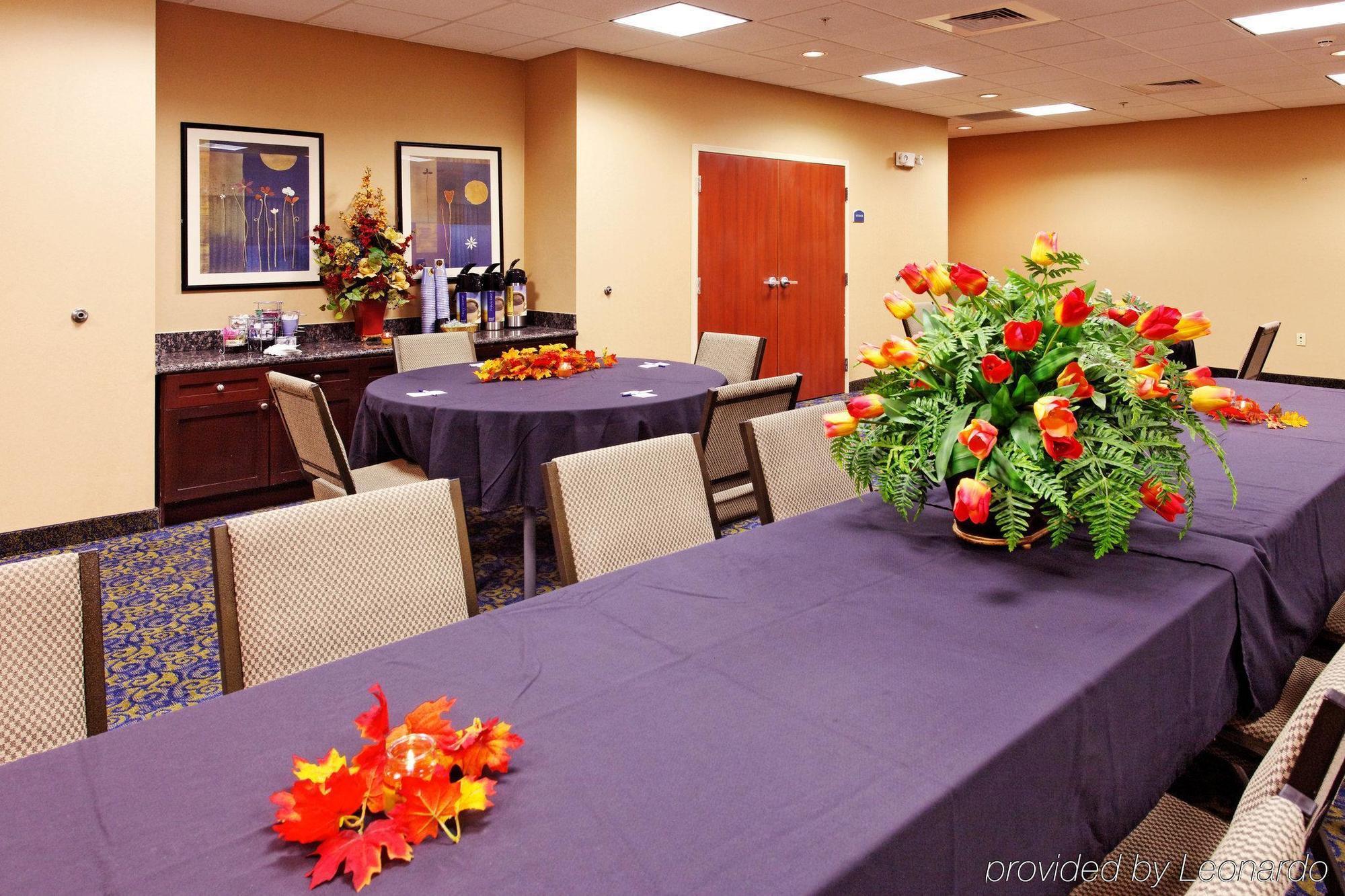 Holiday Inn Express & Suites Cookeville By Ihg Facilidades foto