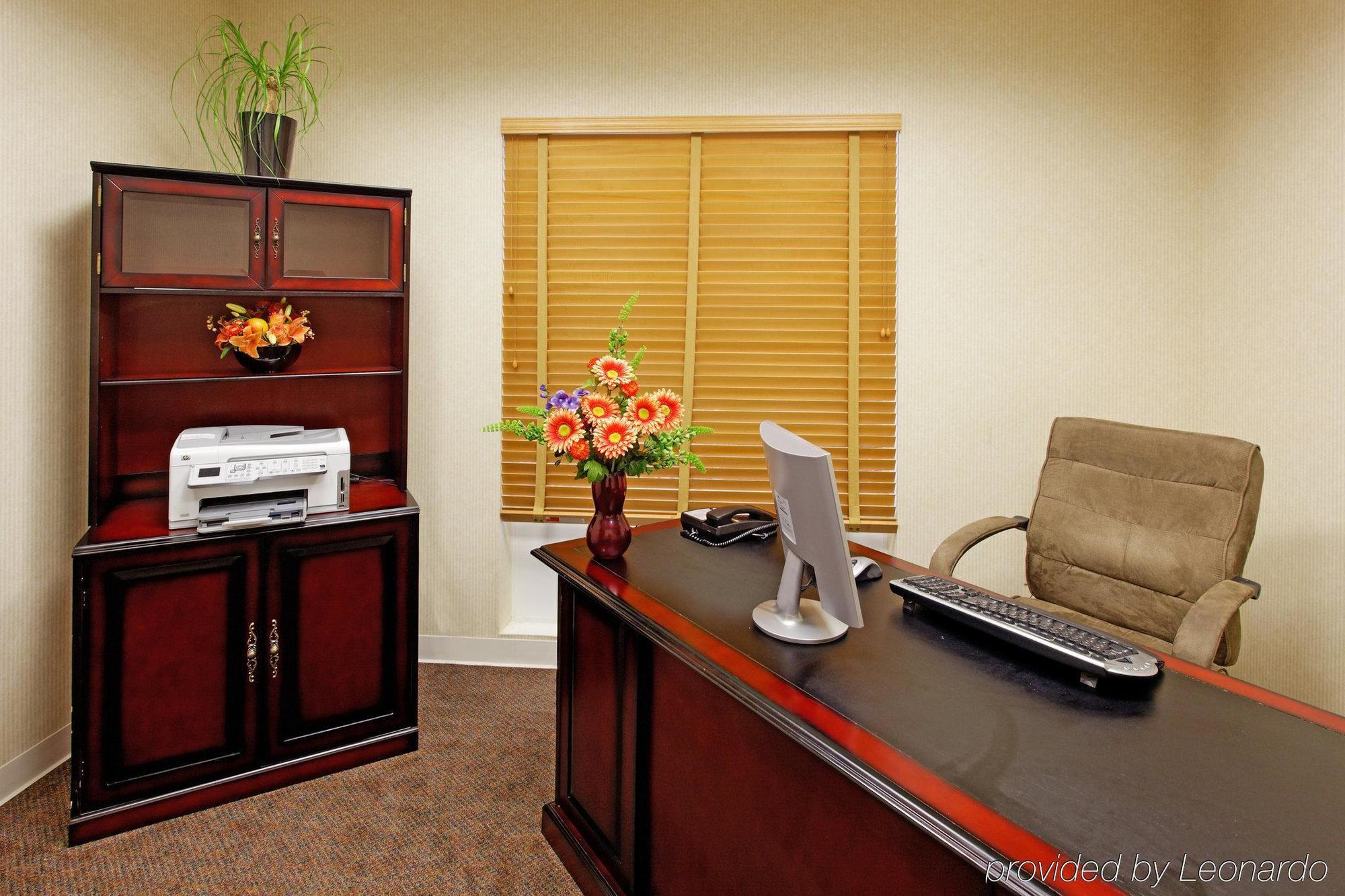 Holiday Inn Express & Suites Cookeville By Ihg Facilidades foto