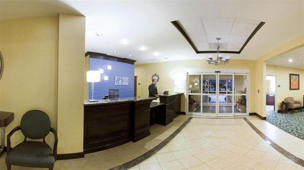 Holiday Inn Express & Suites Cookeville By Ihg Exterior foto
